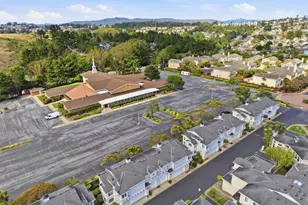 15 Outlook Cir, Pacifica, CA 94044 - Photo 44