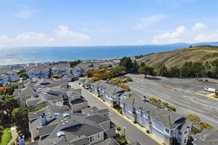 15 Outlook Cir, Pacifica, CA 94044 - Photo 48