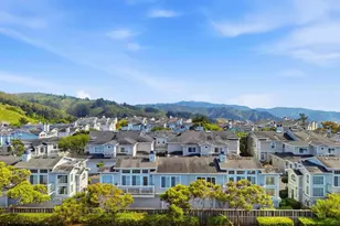 15 Outlook Cir, Pacifica, CA 94044 - Photo 58