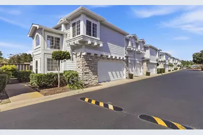 15 Outlook Cir, Pacifica, CA 94044 - Photo 1