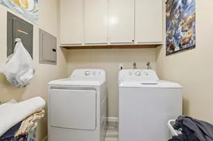 941-943 Miramonte Ave, Mountain View, CA 94040 - Photo 14