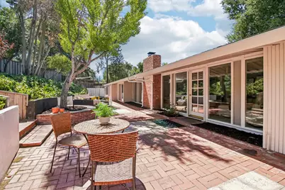 18570 Montpere Way, Saratoga, CA 95070 - Photo 46