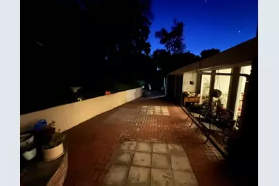 18570 Montpere Way, Saratoga, CA 95070 - Photo 44