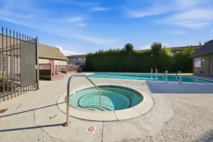 251 Gibson Dr E-54, Hollister, CA 95023 - Photo 34