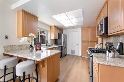 3220 Foxboro Pl, San Jose, CA 95135 - Photo 12