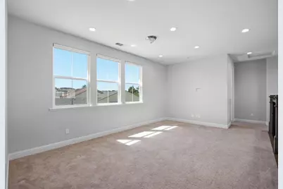 597 Matterhorn Ct, Marina, CA 93933 - Photo 18