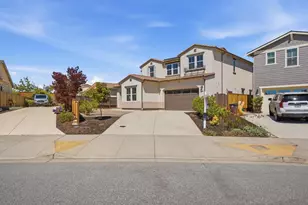 597 Matterhorn Ct, Marina, CA 93933 - Photo 38