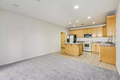 88 N Jackson Ave 210, San Jose, CA 95116 - Photo 2