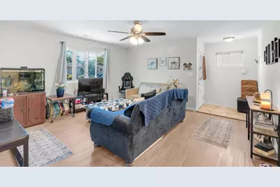 1567 Hawes Ct, Redwood City, CA 94061 - Photo 8