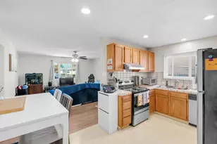 1567 Hawes Ct, Redwood City, CA 94061 - Photo 12