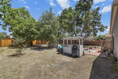 1260 Meadow Ln, Concord, CA 94520 - Photo 40