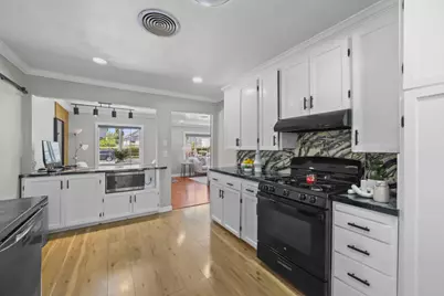 1260 Meadow Ln, Concord, CA 94520 - Photo 16