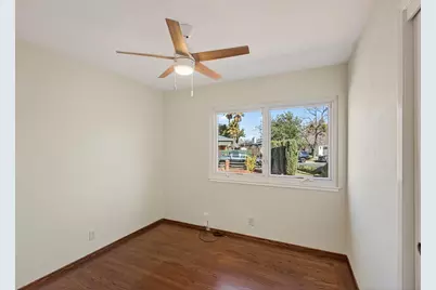19150 Brookhaven Dr, Saratoga, CA 95070 - Photo 22