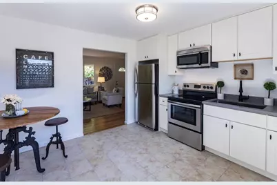 3448 Page St, Redwood City, CA 94063 - Photo 8