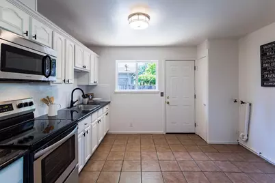 3448 Page St, Redwood City, CA 94063 - Photo 16