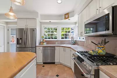 75 Carmel Ave, Salinas, CA 93901 - Photo 20