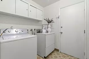 11106 Linda Vista Dr, Cupertino, CA 95014 - Photo 16