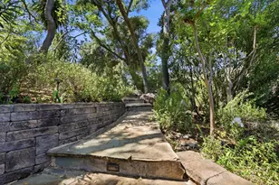 17488 Holiday Dr, Morgan Hill, CA 95037 - Photo 4