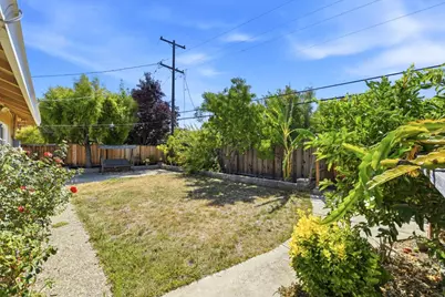 1424 Dentwood Dr, San Jose, CA 95118 - Photo 42