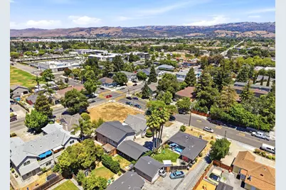 17579 Del Monte Ave, Morgan Hill, CA 95037 - Photo 52