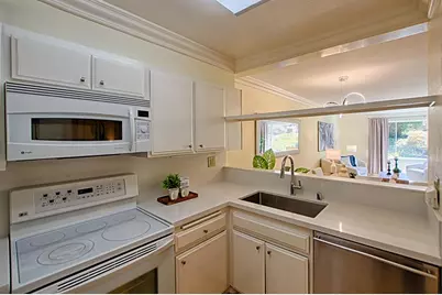 2140 Santa Cruz Ave B106, Menlo Park, CA 94025 - Photo 20