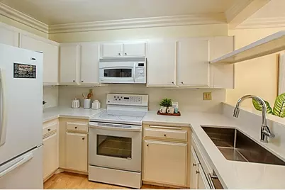 2140 Santa Cruz Ave B106, Menlo Park, CA 94025 - Photo 18