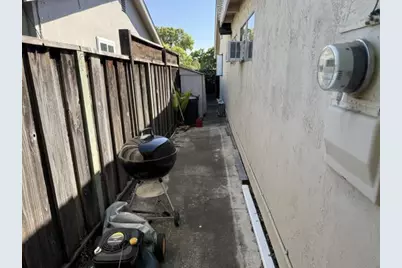 Fairlane Ave, Santa Clara, CA 95051 - Photo 14