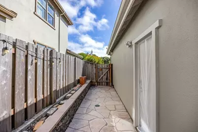 13 Connemara Dr, Pacifica, CA 94044 - Photo 56