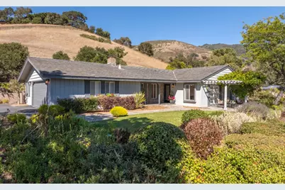 36 Miramonte Rd, Carmel Valley, CA 93924 - Photo 2