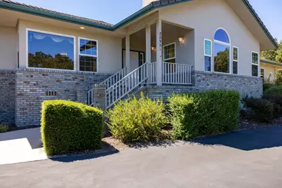 28951 Falcon Ridge, Salinas, CA 93908 - Photo 4