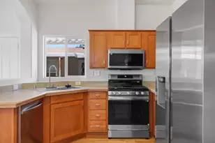1040 38th 6, Santa Cruz, CA 95062 - Photo 10
