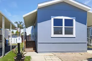 1040 38th 6, Santa Cruz, CA 95062 - Photo 1