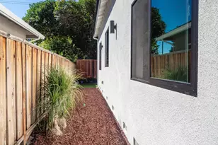 2240 Boxwood Dr, San Jose, CA 95128 - Photo 62
