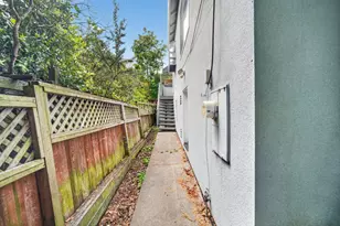 Cesar Chavez St, San Francisco, CA 94131 - Photo 18