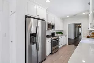5491 Fairway Dr, San Jose, CA 95127 - Photo 16