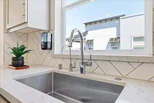 9652 Seawind Wy, Newark, CA 94560 - Photo 22