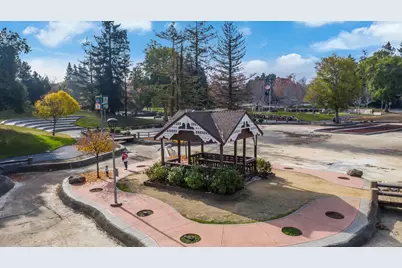 22963 Longdown Rd, Cupertino, CA 95014 - Photo 114