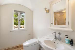 862 Chiltern Rd, Hillsborough, CA 94010 - Photo 30
