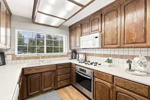 1581 Edmond Ct, San Jose, CA 95125 - Photo 10