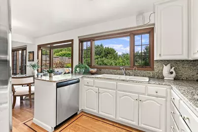 938 Springfield Dr, Millbrae, CA 94030 - Photo 20