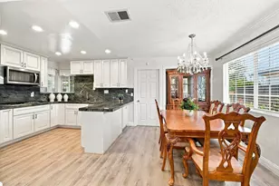 2745 Eulalie Dr, San Jose, CA 95121 - Photo 6