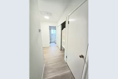 910 Academy Ave, Belmont, CA 94002 - Photo 8