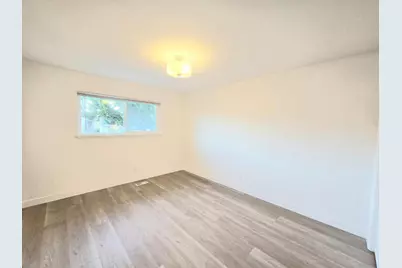 910 Academy Ave, Belmont, CA 94002 - Photo 14