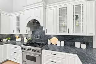 1637 Grant Rd, Mountain View, CA 94040 - Photo 8