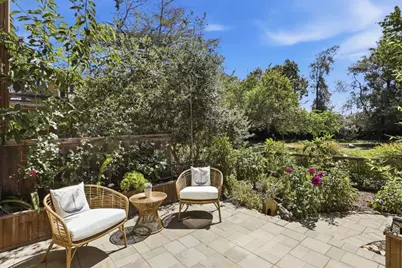 1637 Grant Rd, Mountain View, CA 94040 - Photo 28