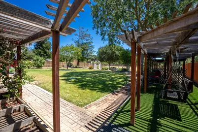 1850 E San Martin Ave, San Martin, CA 95046 - Photo 34