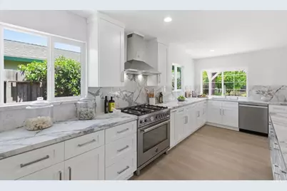 4576 Jonquil Dr, San Jose, CA 95136 - Photo 18