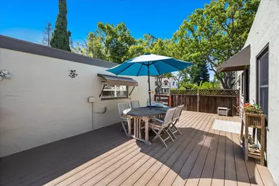 981 College Ave, Palo Alto, CA 94306 - Photo 16