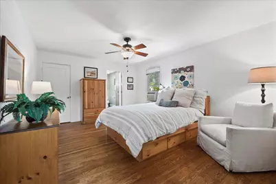 981 College Ave, Palo Alto, CA 94306 - Photo 12