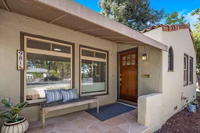 981 College Ave, Palo Alto, CA 94306 - Photo 2